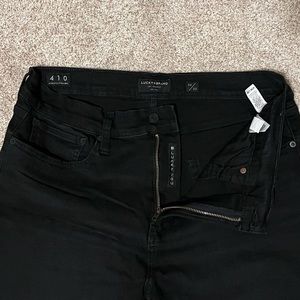 Lucky Brand 410 Authentic Straight